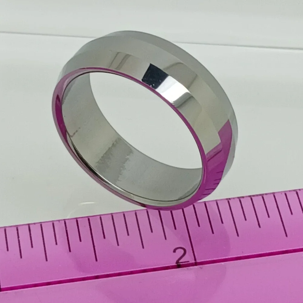 Vintage Tungsten Carbide 8mm Beveled Edge Ring Mens Size 11.5 Silver Tone Y2K‎